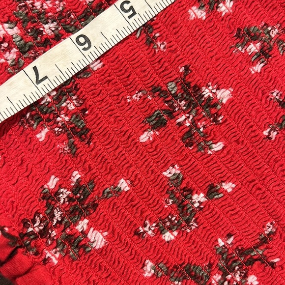 Red Floral Tube Crop Top - Picture 14 of 15